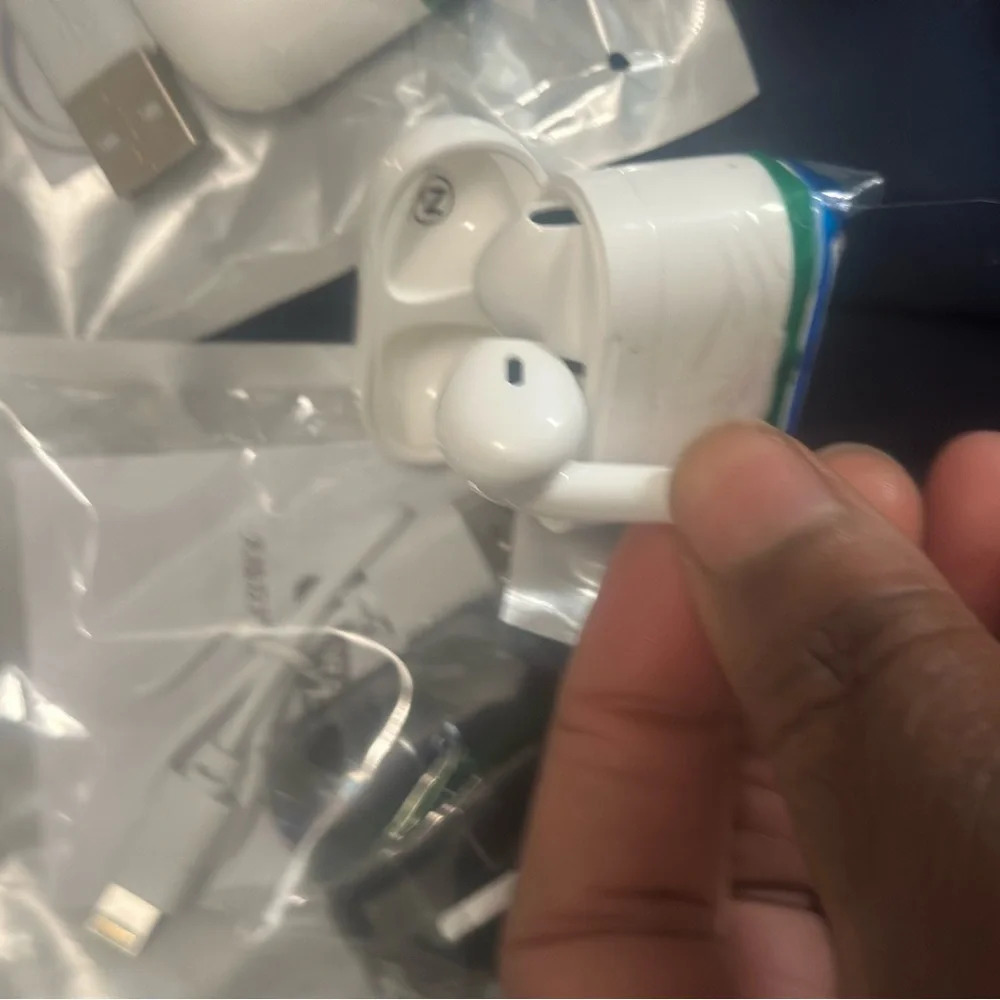 iphone earbuds compatable sleek wireless